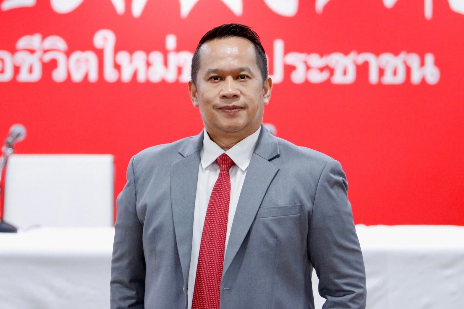 เพื่อไทยย้ำจุดยืน แคนดิเดตนายกฯ เศรษฐา ไม่มีเงื่อนไขยกเลิก ม.112