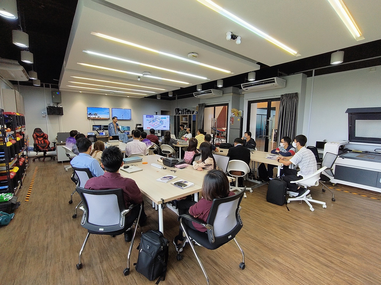 เปิดห้องเรียนสะเต็มแล็บแอดวานซ์ พัฒนาเด็ก 250 โรงเรียนเป็นนวัตกร