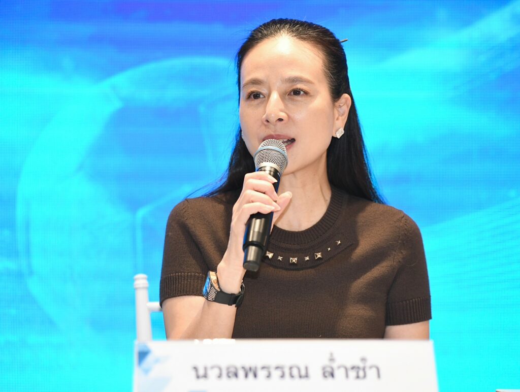 มาดามแป้ง นวลพรรณ ล่ำซำ