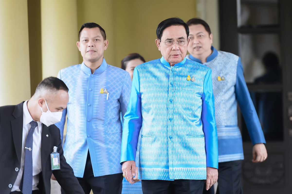 จับตาวาระ ครม.ทิ้งทวน ประยุทธ์ ก่อนเศรษฐา นั่งนายกรัฐมนตรีคนที่ 30