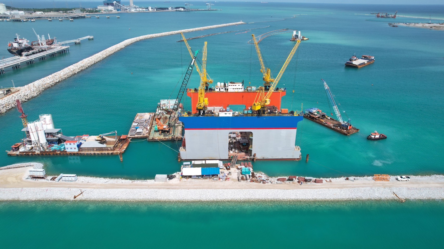 ท่าเรือมาบตาพุดเฟส 3 คืบ 60% เปิดตามแผนปี’70 ขน LNG เข้าประเทศ