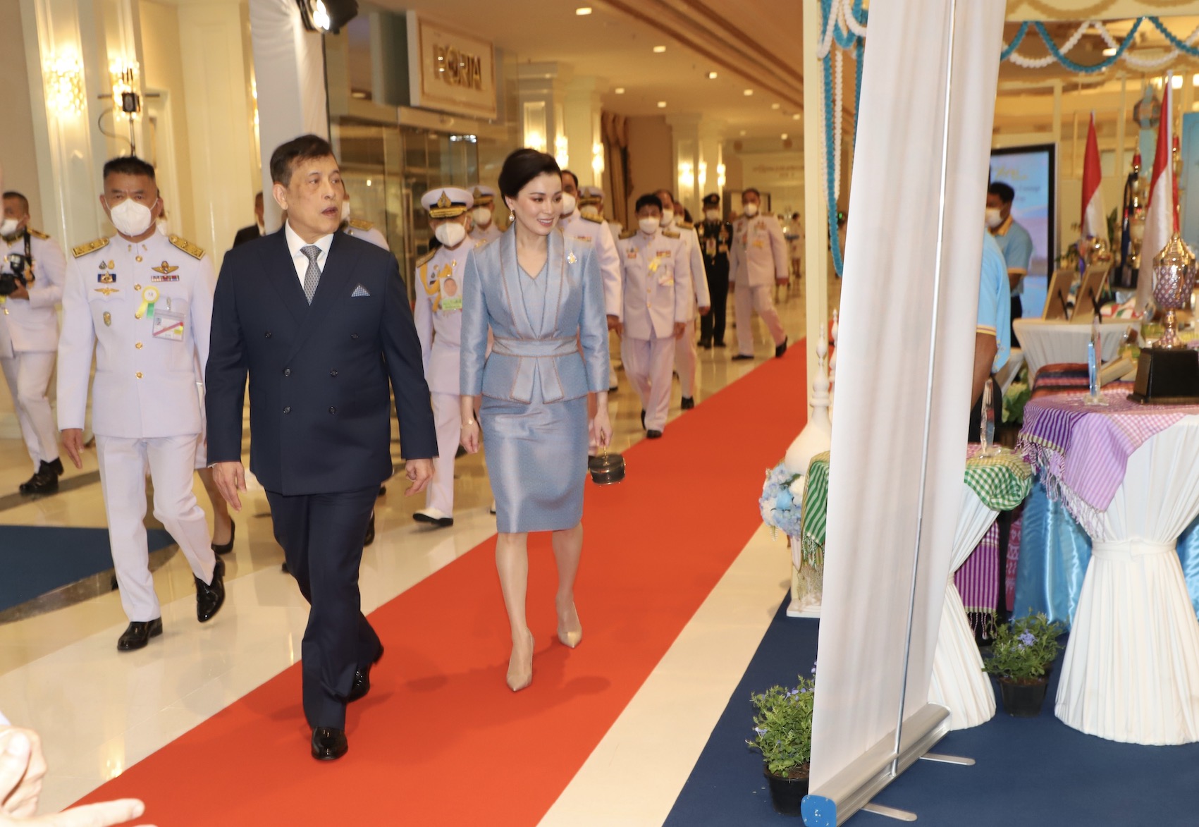ในหลวง พระราชินี เสด็จฯงานมหกรรมกองทุนแม่ของแผ่นดิน 2566 
