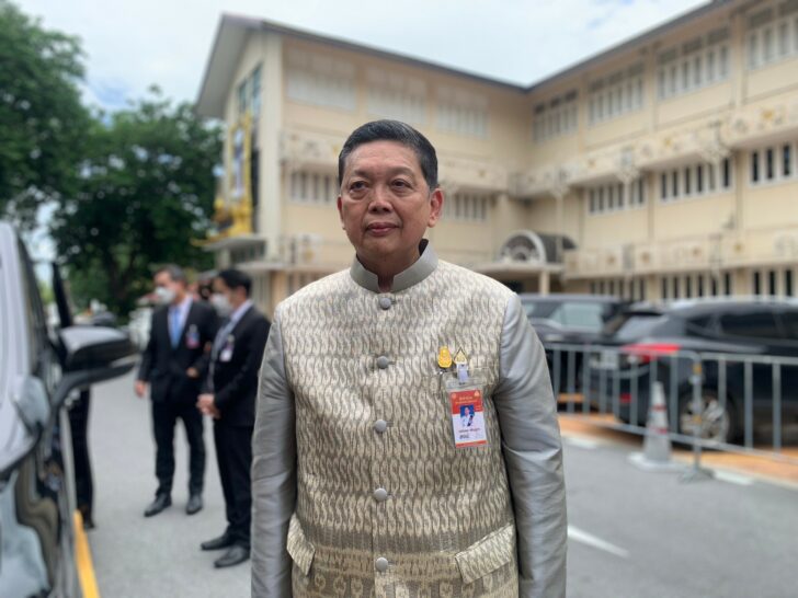 นายเฉลิมพล เพ็ญสูตร นายเฉลิมพล เพ็ญสูตร