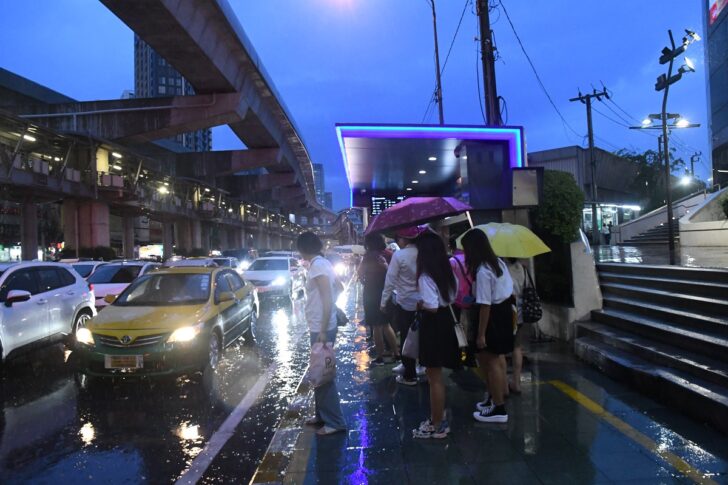 กทม. ฝนตกหนัก