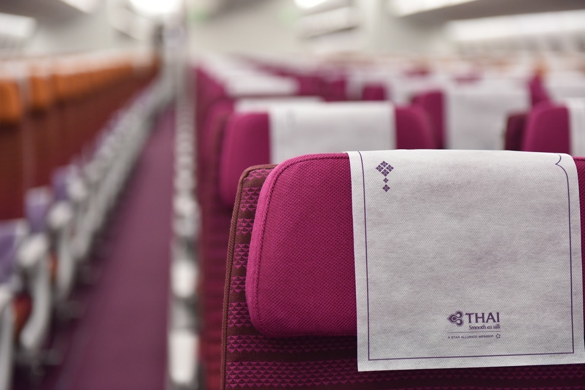 เบาะที่นั่งชั้นประหยัด เครื่องบินแบบแอร์บัส A350-900 การบินไทย
