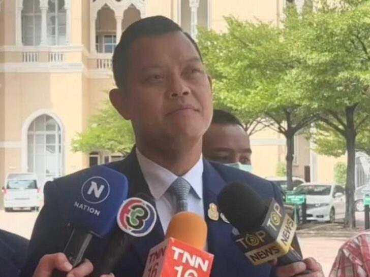 นายธนกร วังบุญคงชนะ นายธนกร วังบุญคงชนะ