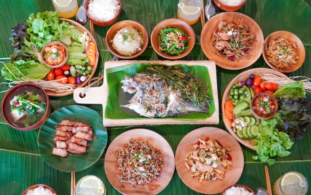 ห่อจาจามะ ลิ้มลองอาหารอาข่า ส่งตรงวัตถุดิบจากดอย ที่ Me Thai พระราม 9