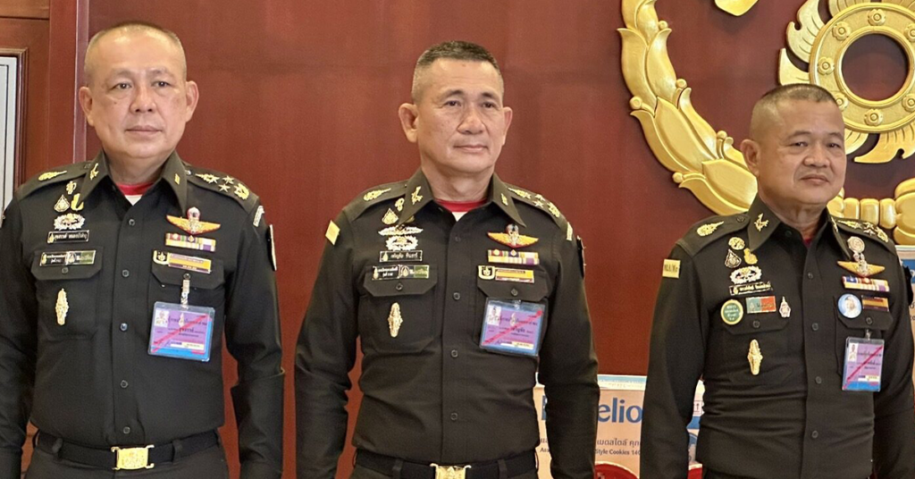 พล.อ.เจริญชัย หินเธาว์