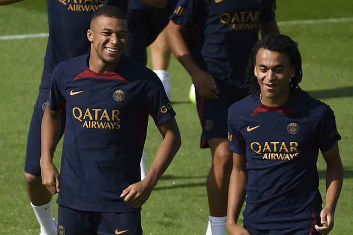 FBL-FRA-LIGUE1-PSG-CAMPUS