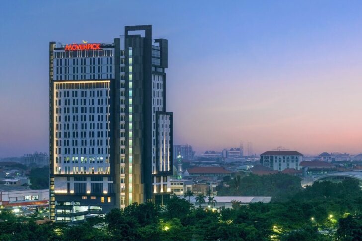 Mövenpick Surabaya City โรงแรมเมอเวนพิค โฮเต็ล สุราบายา ซิตี้
