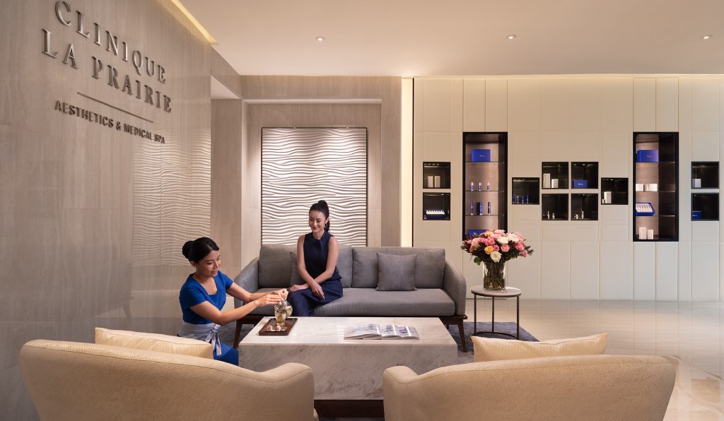 โรงแรม เดอะ เซนต์ รีจิส กรุงเทพฯ