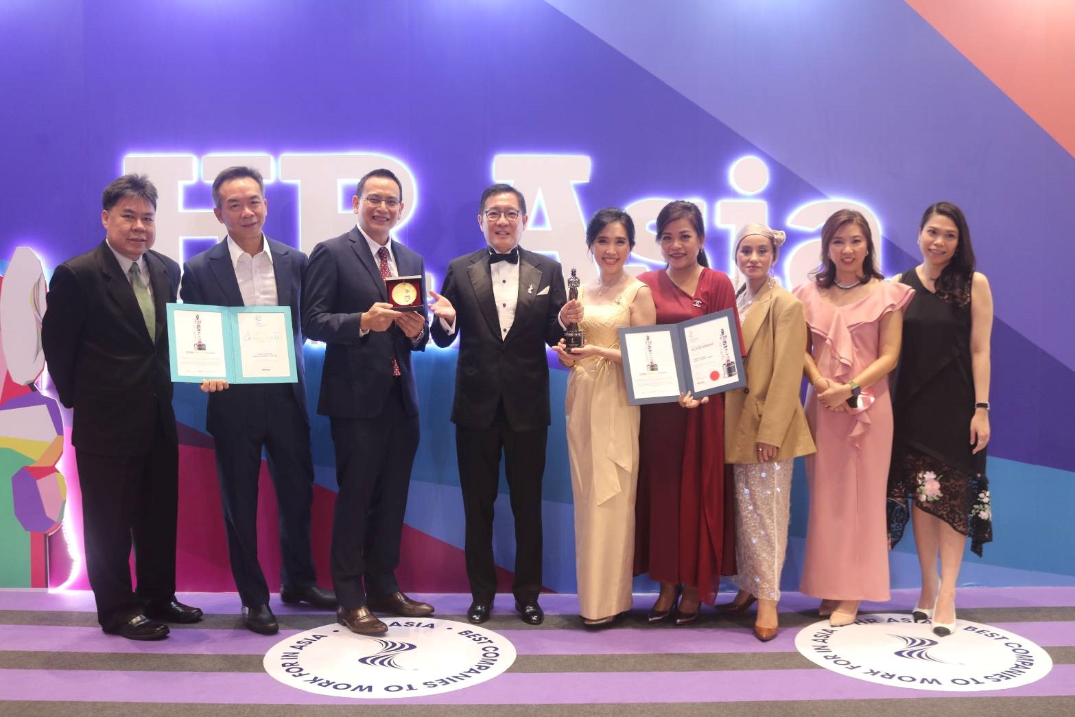 CIMB THAI คว้า 2 รางวัลอันทรงเกียรติ สุดยอดองค์กรที่น่าทำงาน