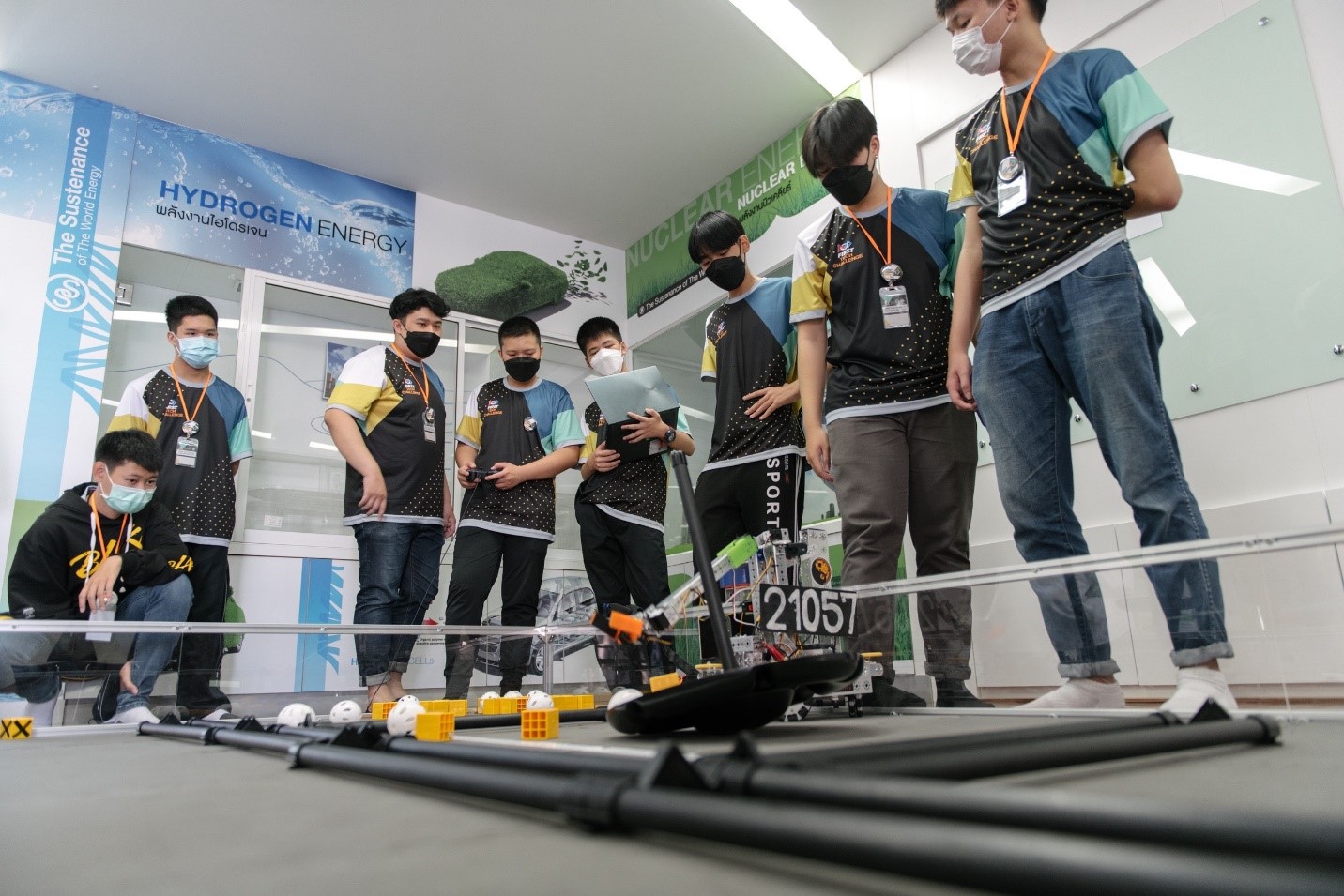 Dowท้าน้องมัธยมทั่วประเทศ ออกแบบหุ่นยนต์พิชิตภารกิจ
