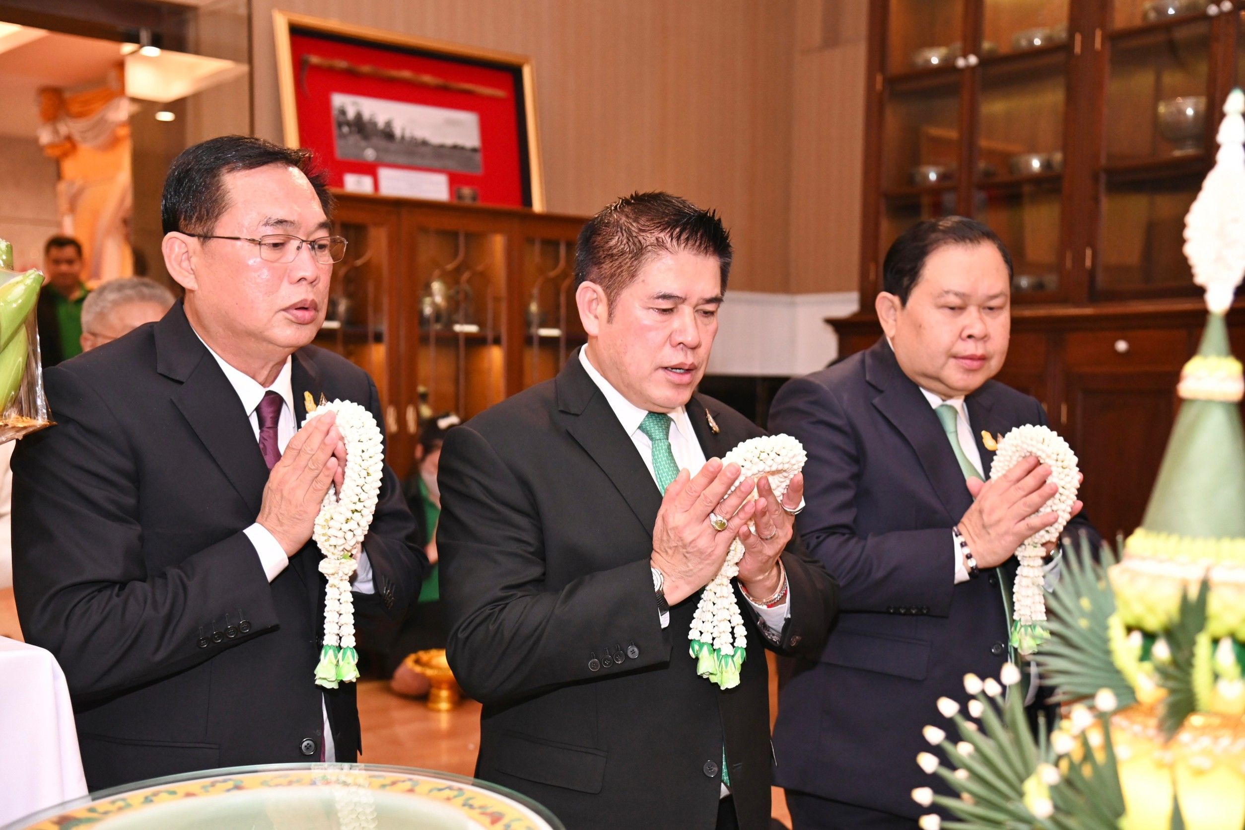 ธรรมนัส สุดฟิต บอกเกษตรกรรอดูนโยบาย 100 วันแรก สั่งปลัดลุยภารกิจร้อน