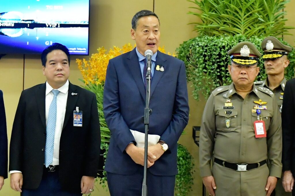 เศรษฐาให้สัมภาษณ์ภายหลังเดินทางถึงไทย หลังไปประชุม UNGA78 นครนิวยอร์ก สหรัฐอเมริกา