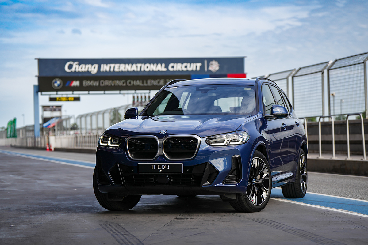 BMW iX3 M Sport