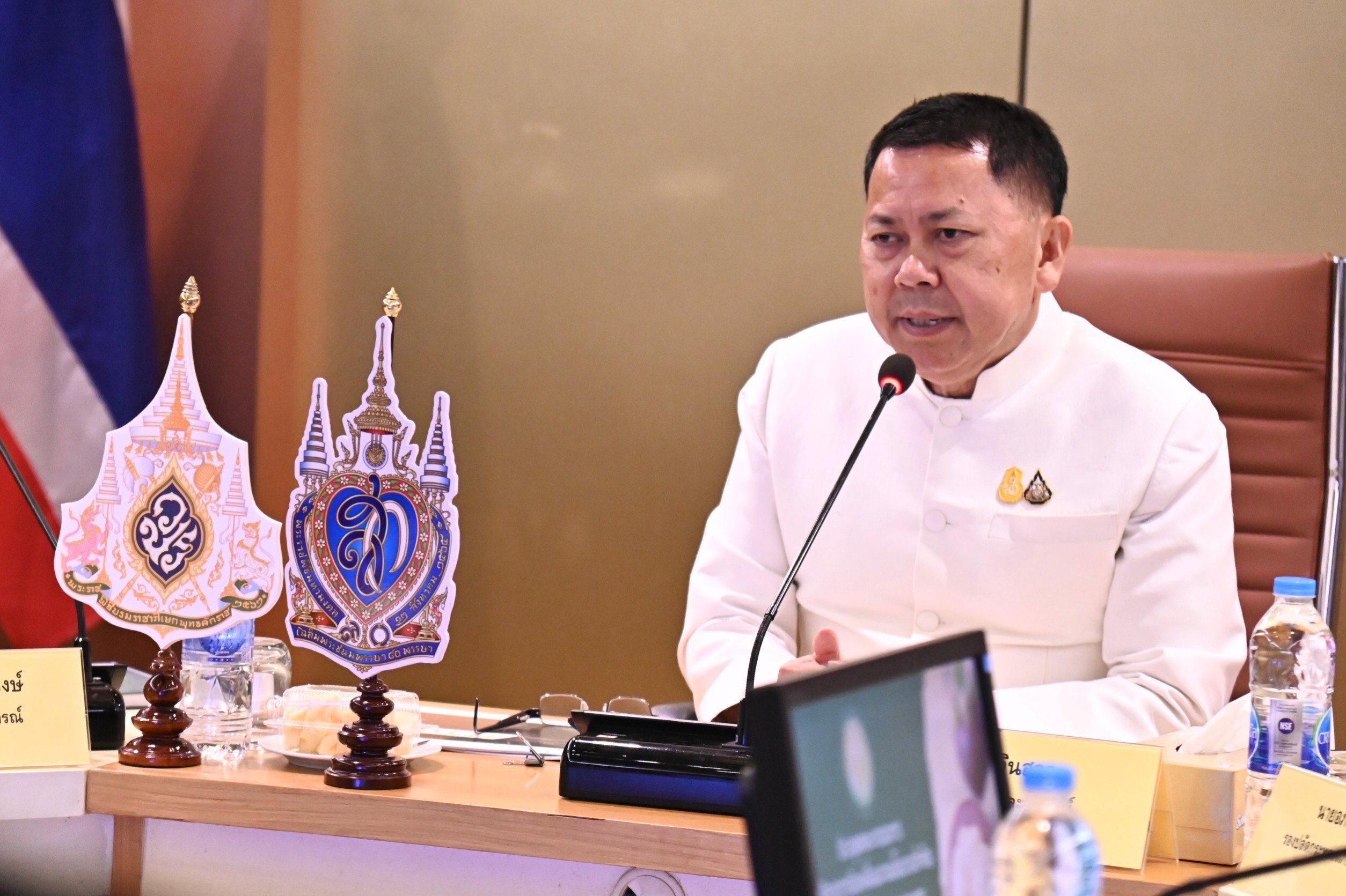ประยูร อินสกุล