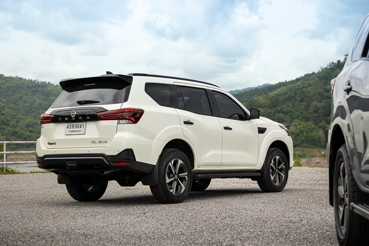 NISSAN TERRA SPORT