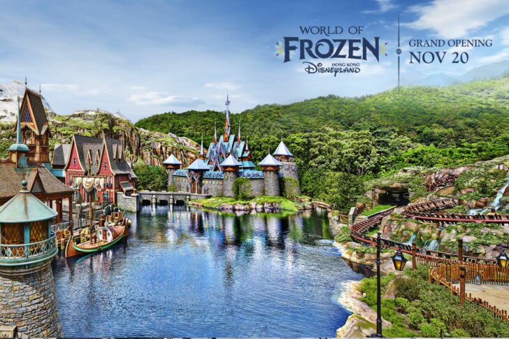 Park-HongKongDisneyLand-Frozen 1 ปราสาทตกแต่งคล้ายปราสาทน้ำแข็งตั้งอยู่ริมทะเลสาบ