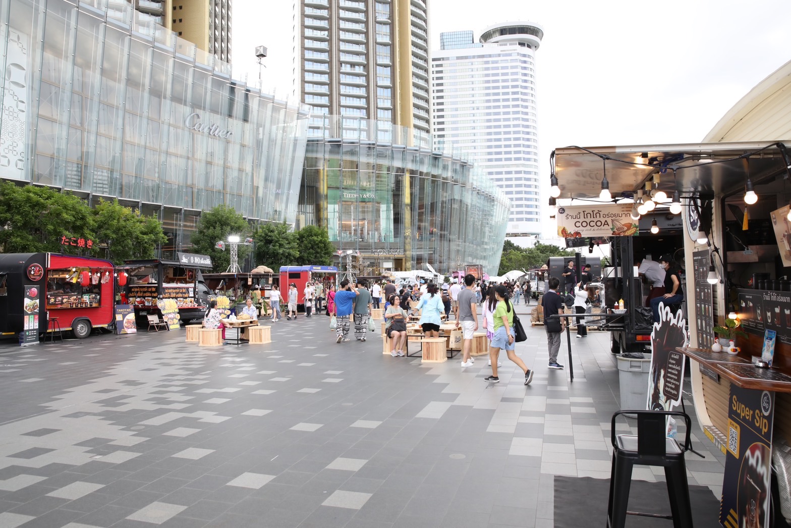 งานกาแฟไอคอนสยาม พบบาริสต้าแชมป์โลก โรงคั่ว คาเฟ่ดังกว่า 100 ร้าน 