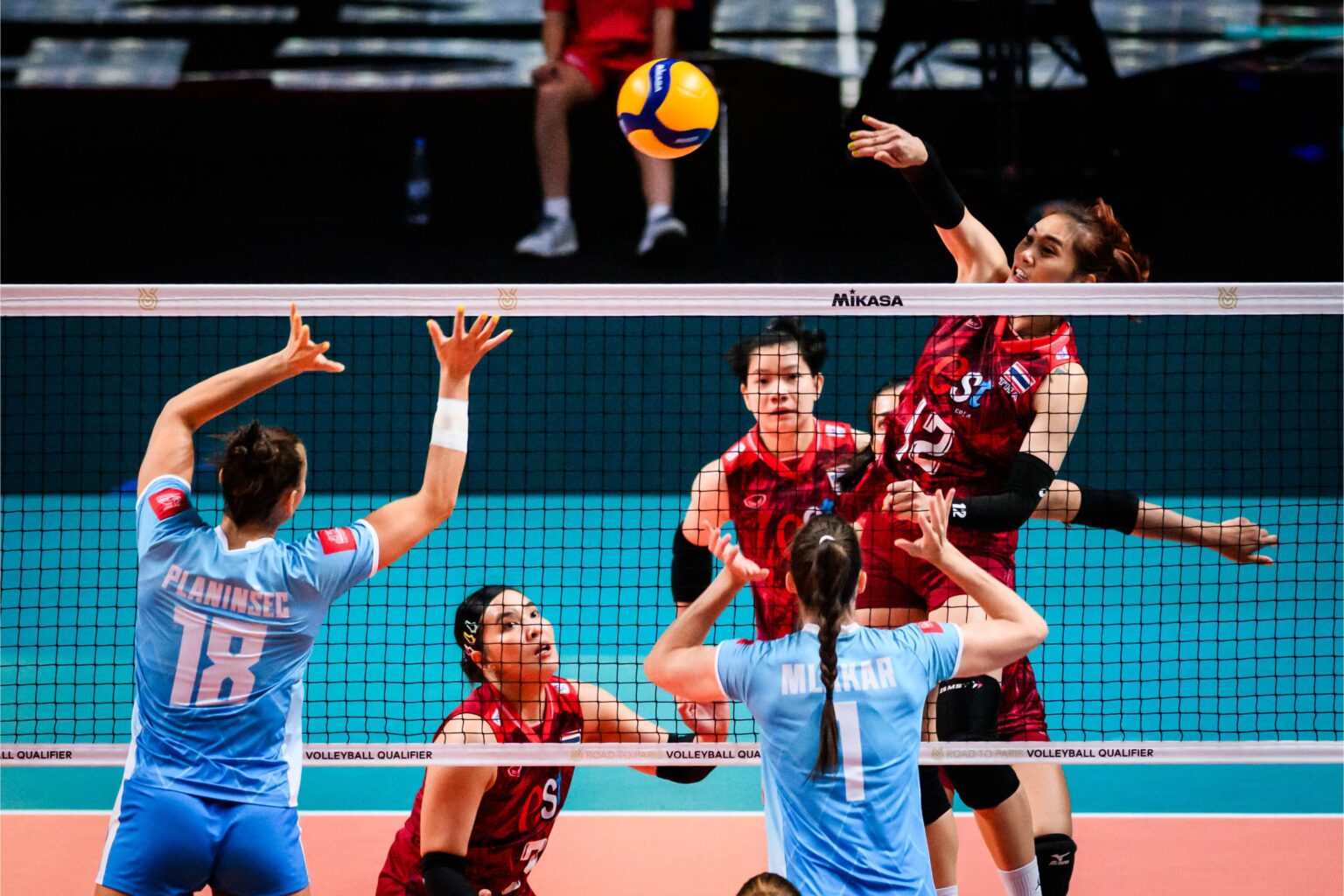 วอลเลย์บอลหญิง คัดเลือกโอลิมปิก 2024 ไทย-สโลวีเนีย