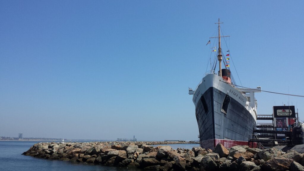 queen mary ship