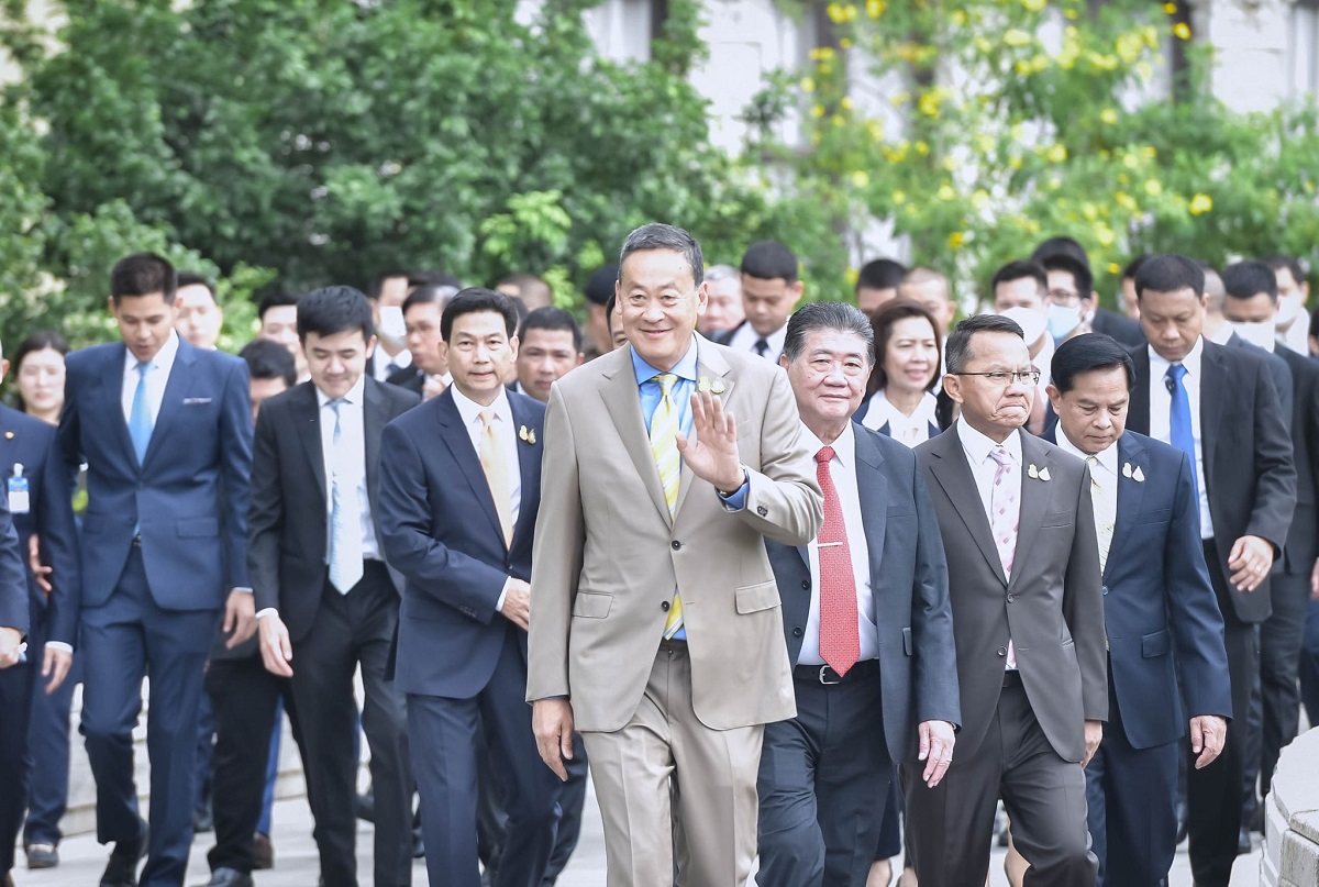 เศรษฐาตั้งคณะบุคคล รมต.-คนนอก ลุยนโยบายฟาสต์แทร็กเรื่องเข้า ครม.
