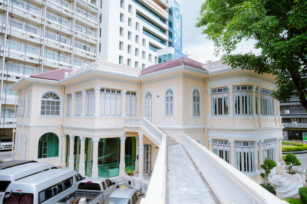 บ้านพิบูลธรรม
