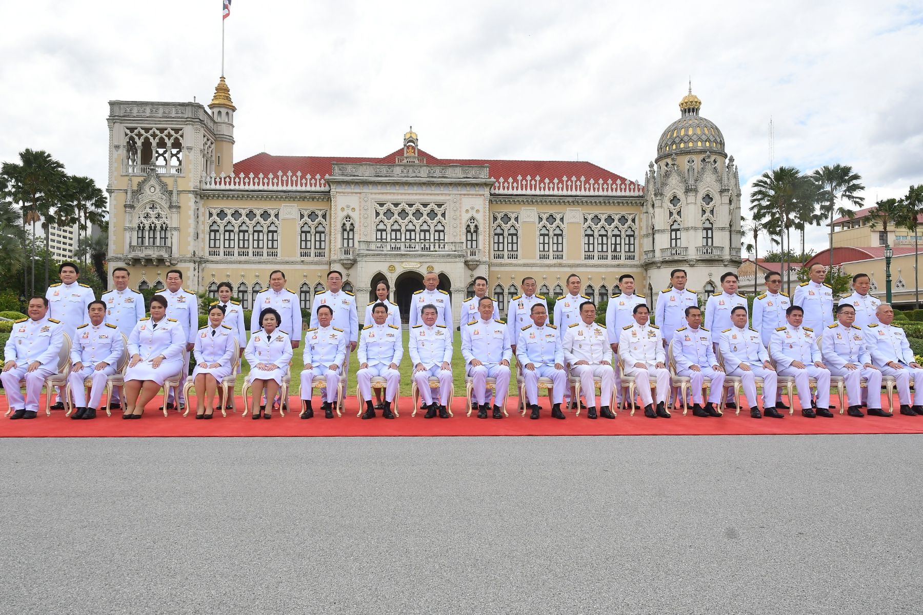 เศรษฐาแบ่งงาน 6 รองนายกฯ ภูมิธรรมคุมเกษตรฯ อนุทินดูศึกษาฯ สมศักดิ์คุมคมนาคม