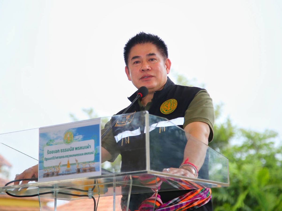 ธรรมนัสสั่งกรมปศุสัตว์เตรียมฝังทำลายหมูเถื่อน 161 ตู้คอนเทนเนอร์ ที่ จ.สระแก้ว