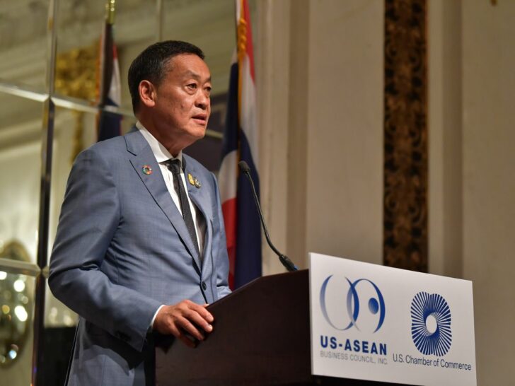 นายเศรษฐา ทวีสิน นายเศรษฐา ทวีสิน