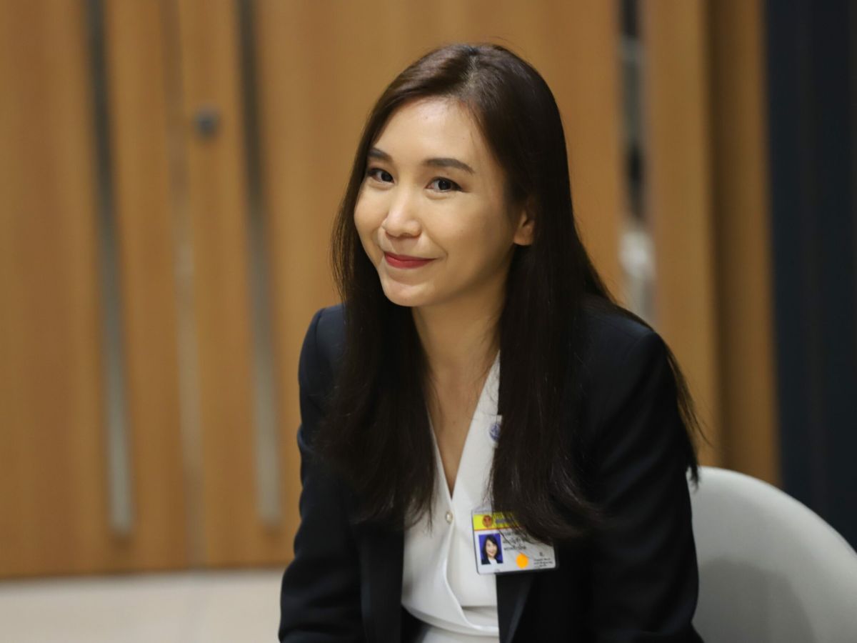 นางสาวศิริกัญญา ตันสกุล