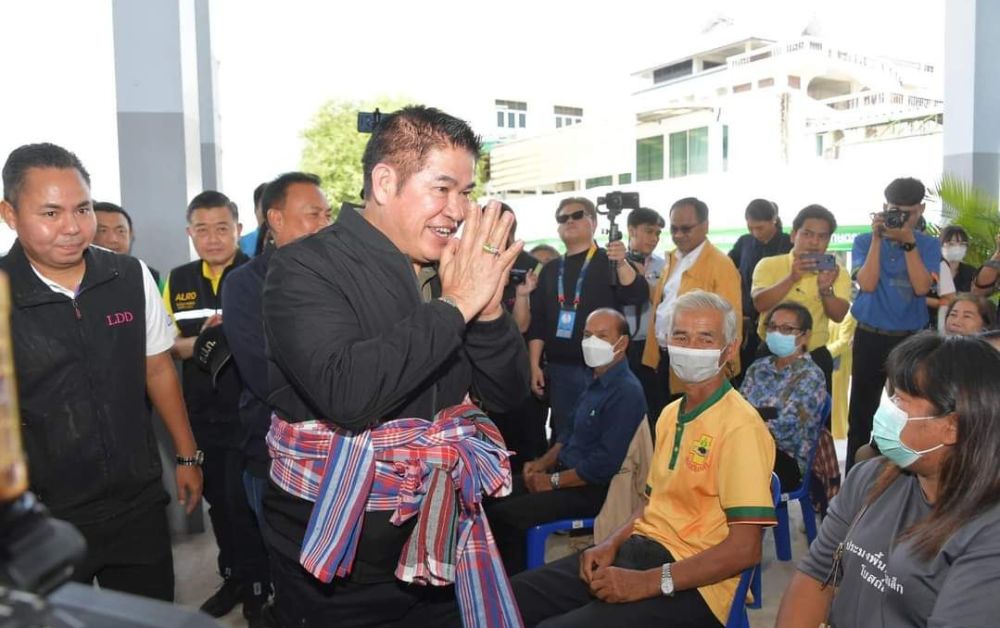 รมว.ธรรมนัส ลงพื้นที่ช่วยเกษตรกร เดินหน้า 10 มาตรการรับมือเอลนีโญ