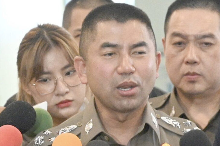 บิ๊กโจ๊ก สัมภาษณ์ หลังถูกค้นบ้าน บิ๊กโจ๊ก สัมภาษณ์ หลังถูกค้นบ้าน