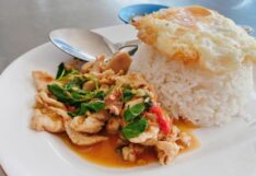 ผัดกะเพรา