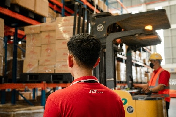 J&T Express ชูจุดแข็ง J&T Fulfillment เร่งขยายฐานผู้ใช้บริการ