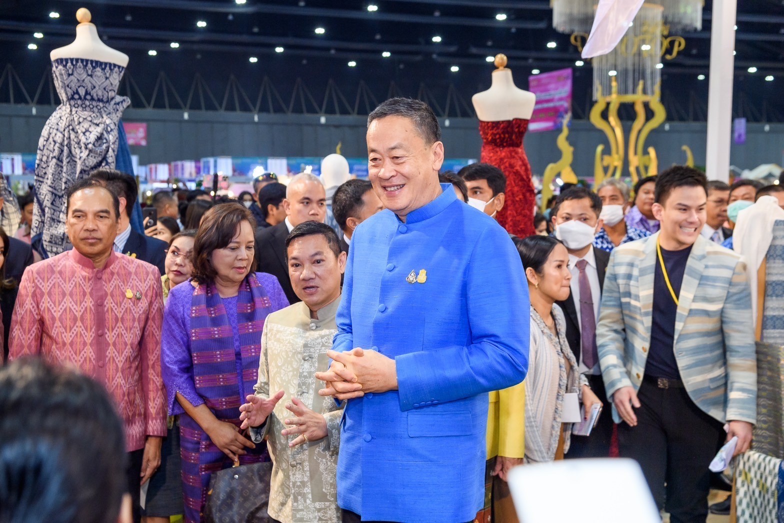 มหาดไทย’ เผยยอดจำหน่าย OTOP Midyear 2023 