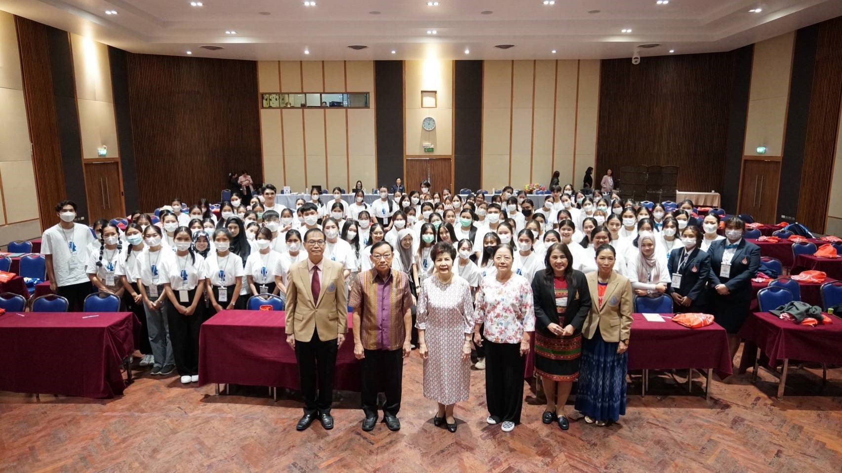 มูลนิธิกองทุนการกุศลสมเด็จพระศรีนครินทราบรมราชชนนี ร่วมกับ บี.กริม