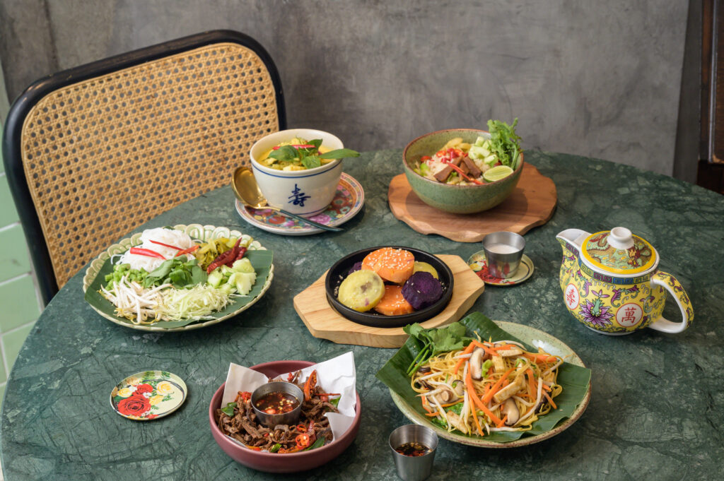 เดอะ ปาร์ค ไลฟ์ ชวนอิ่มบุญเทศกาลกินเจปี 2566