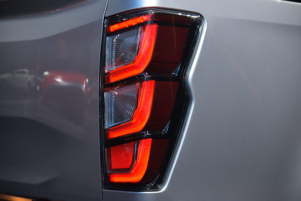 “อีซูซุ ดีแมคซ์” (ISUZU D-MAX 2023