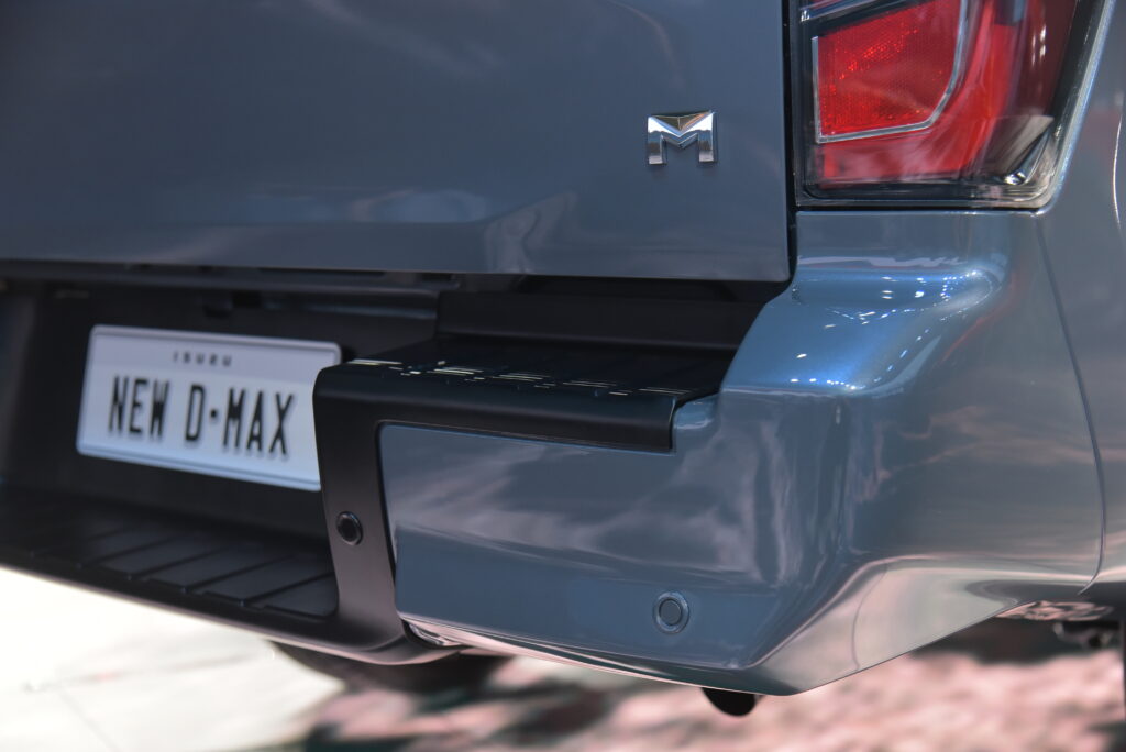“อีซูซุ ดีแมคซ์” (ISUZU D-MAX 2023
