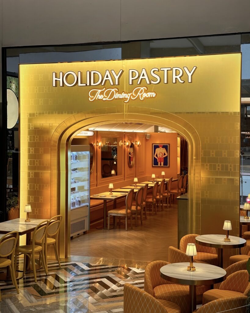 Holiday Pastry เซ็นทรัลเวิลด์