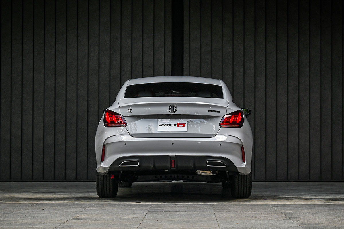 MG5 10th Anniversary