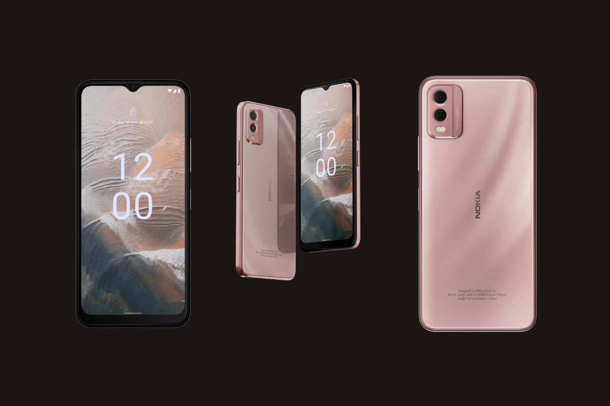 Nokia C32 สีชมพูพาสเทล เจาะตลาดโค้งท้ายปี