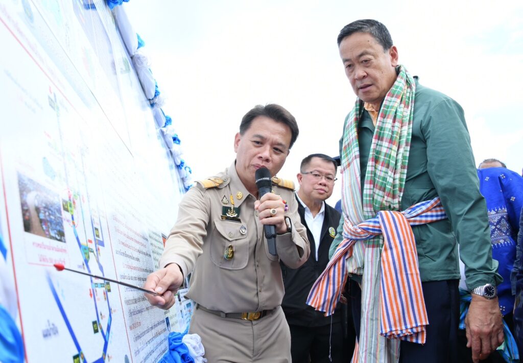 นายเศรษฐา ทวีสิน