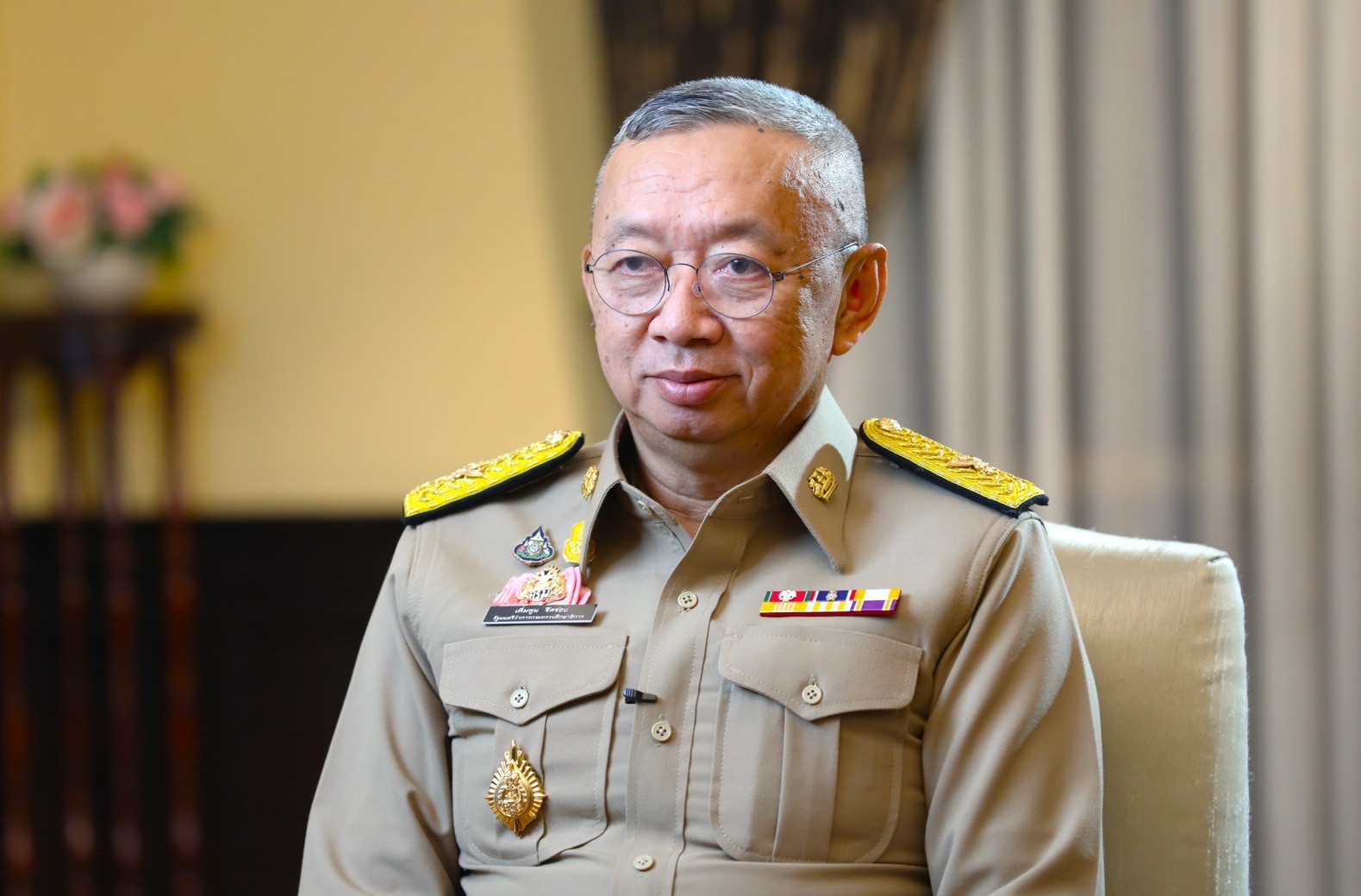 เพิ่มพูน รมว.ศึกษา แสดงความเสียใจ เด็กอายุ 14 กราดยิงพารากอน
