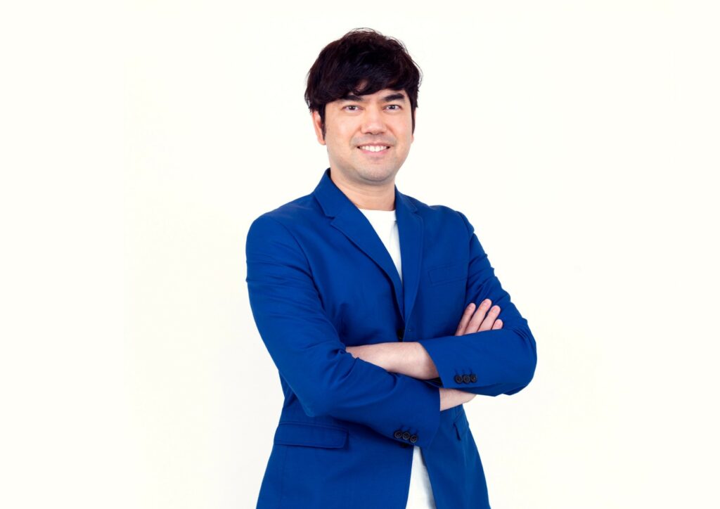 เตชินท์ ดุลยฤทธิรงค์