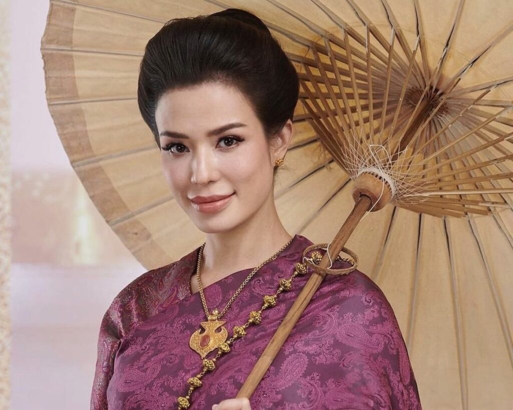 ละครพรหมลิขิต