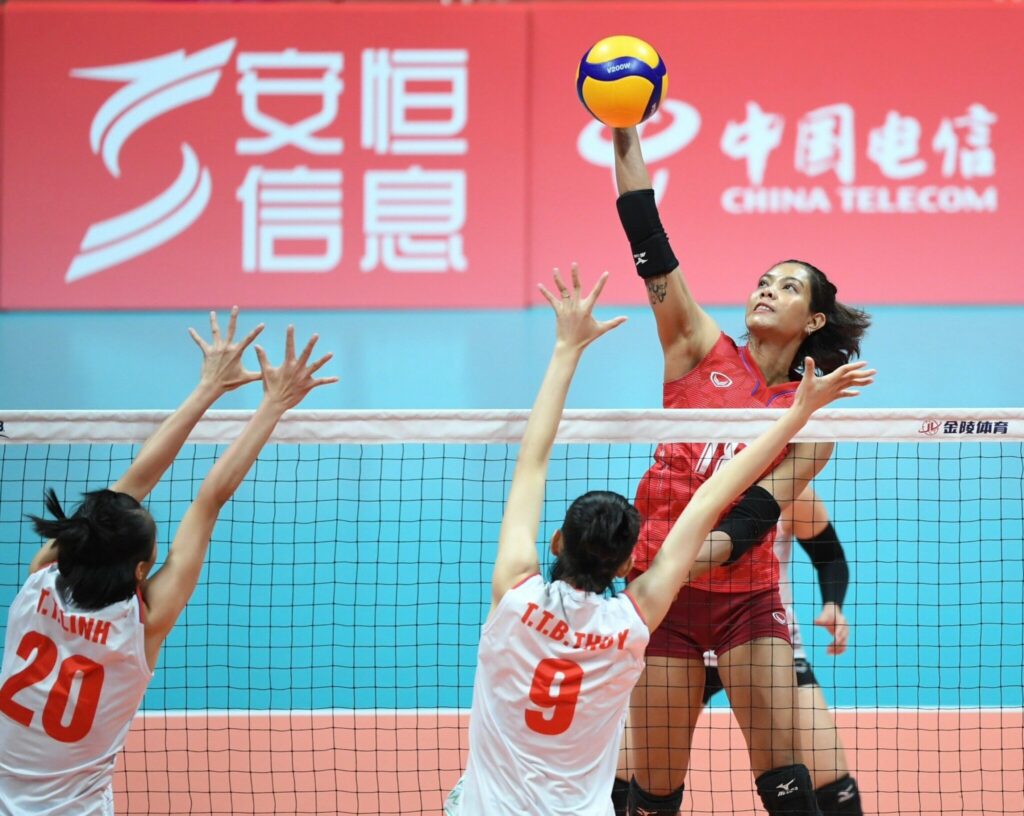วอลเลย์บอลสาวไทย 