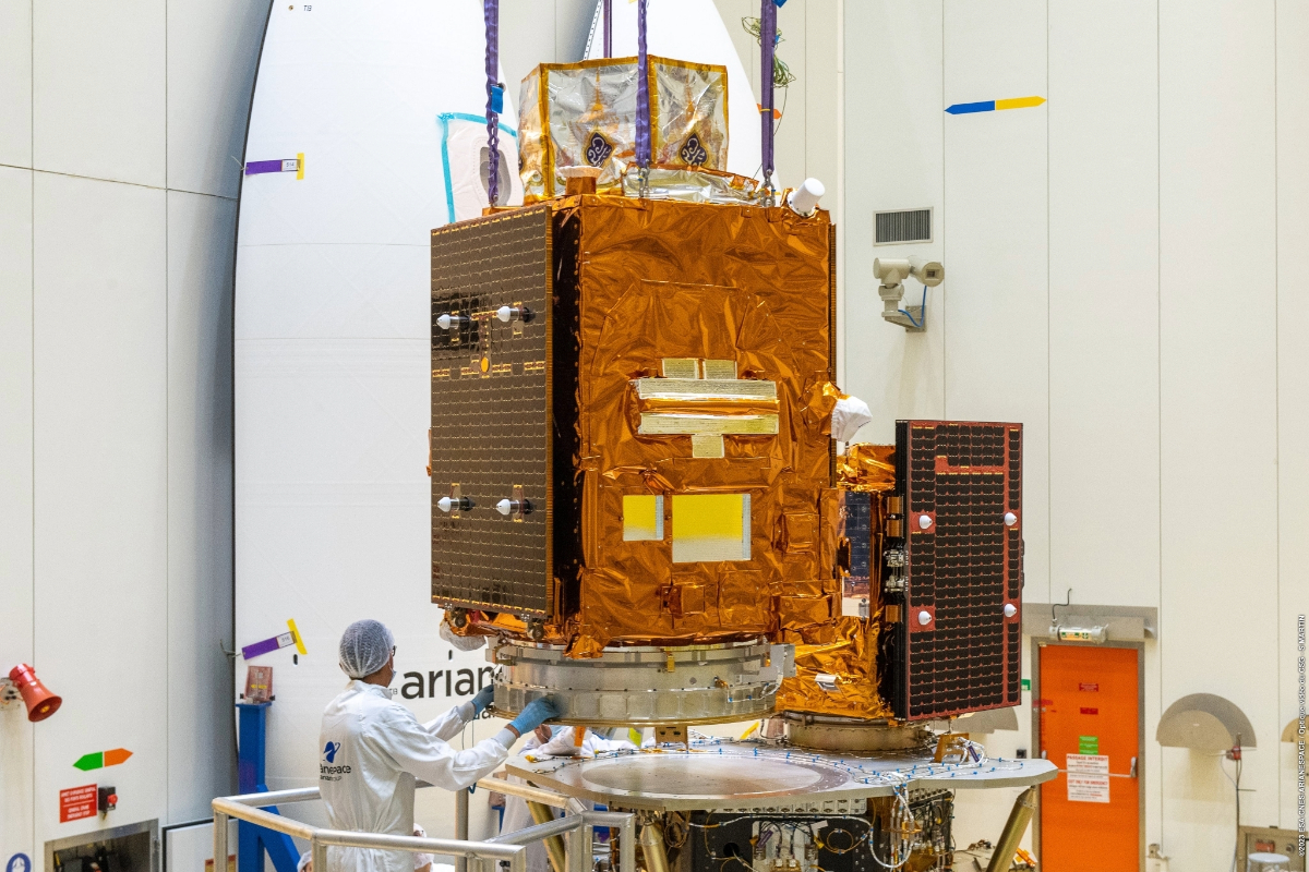 พรุ่งนี้ 7 โมง ไทยส่งดาวเทียม THEOS-2 จากท่าอวกาศยานยุโรปเฟรนช์เกียนาสู่วงโคจร